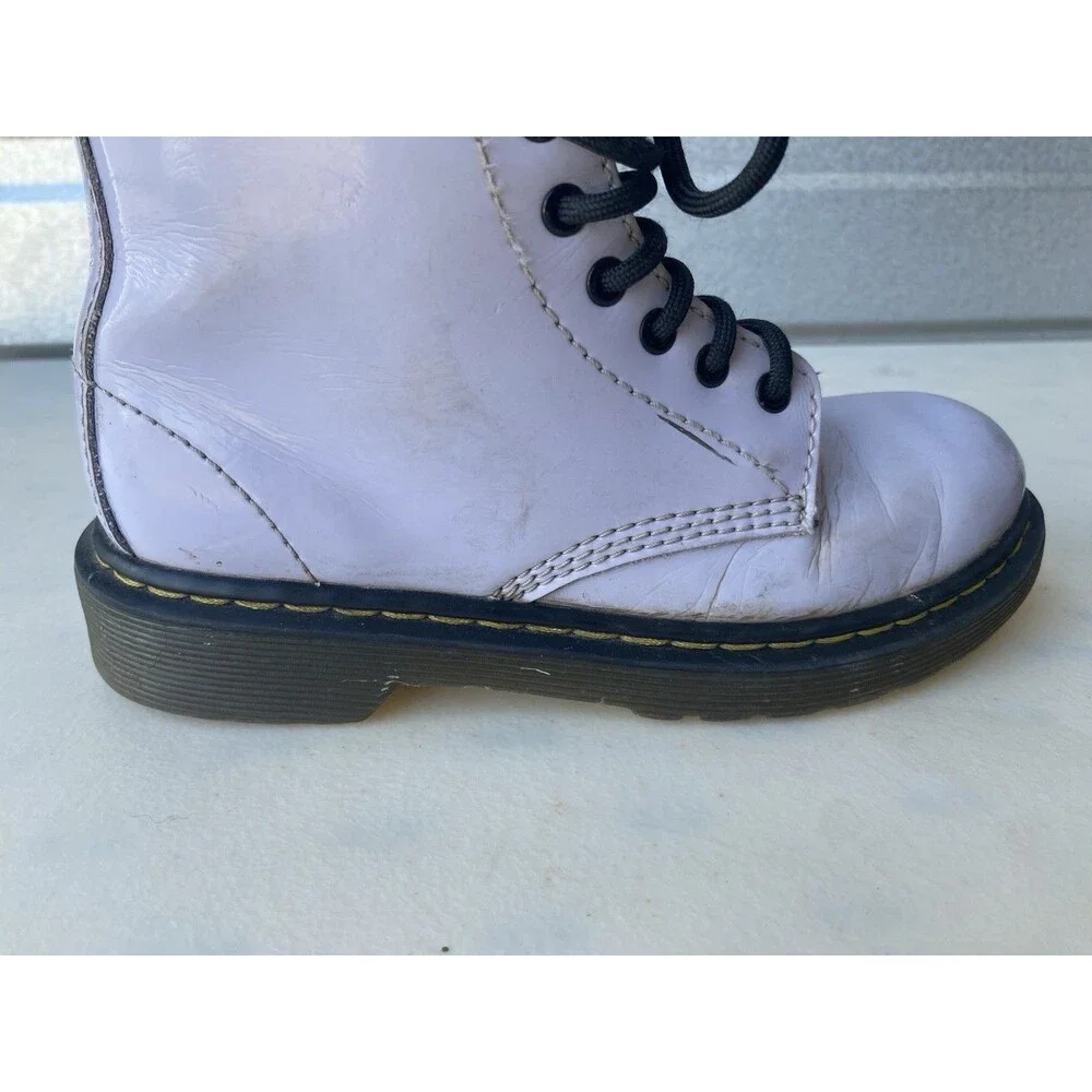 Dr Martens Delaney Kids Boot Size US 1 Purple Patent Leather Size Zip 1460